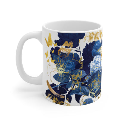 Blau-goldene Keramiktasse mit Blumenmuster und Schmetterlingen